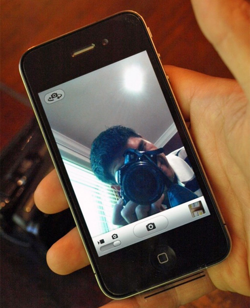 iPhone 4G  